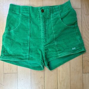Green women’s Hammies shorts size 30 stretchy corduroy vintage style high waist